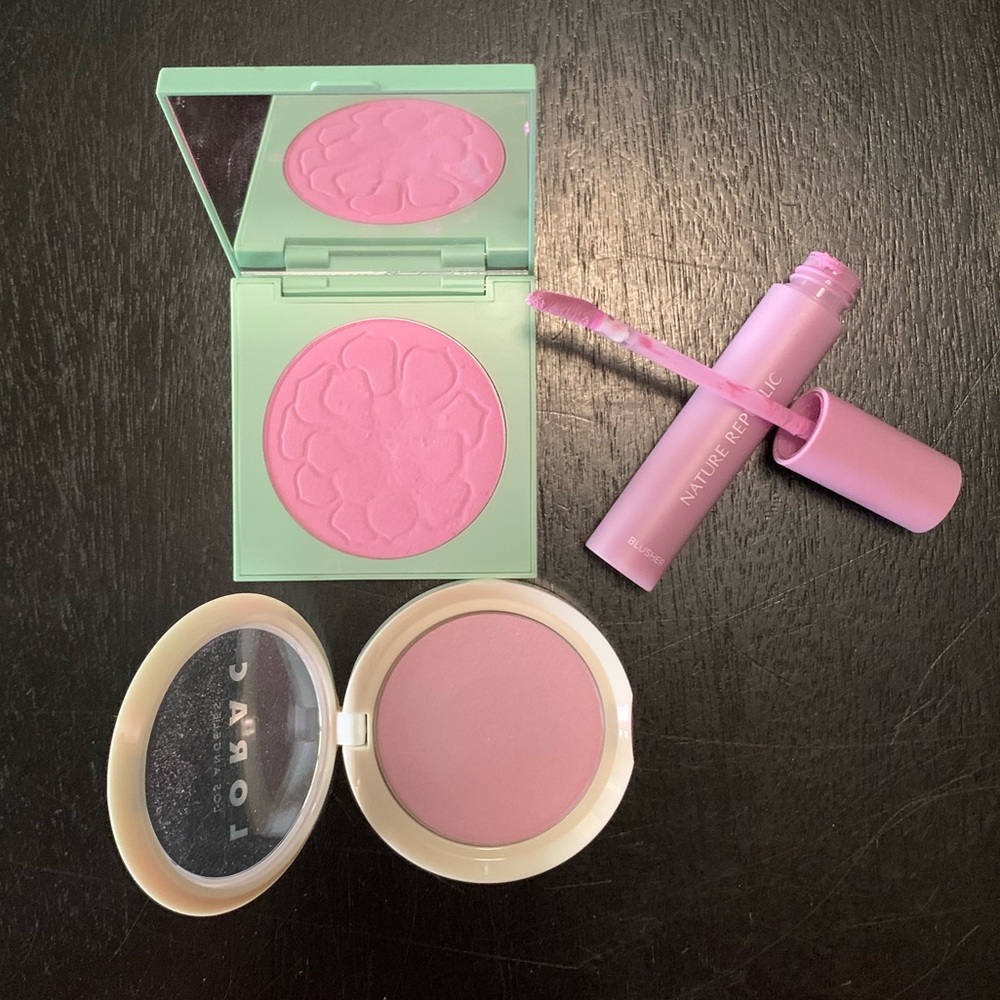 Blush bundle! 🌸
